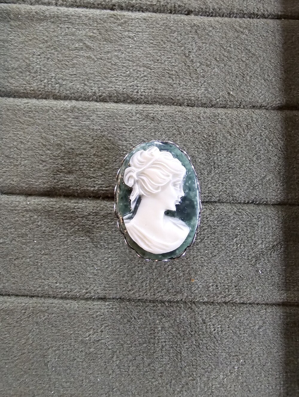 Vintage Cameo Ring